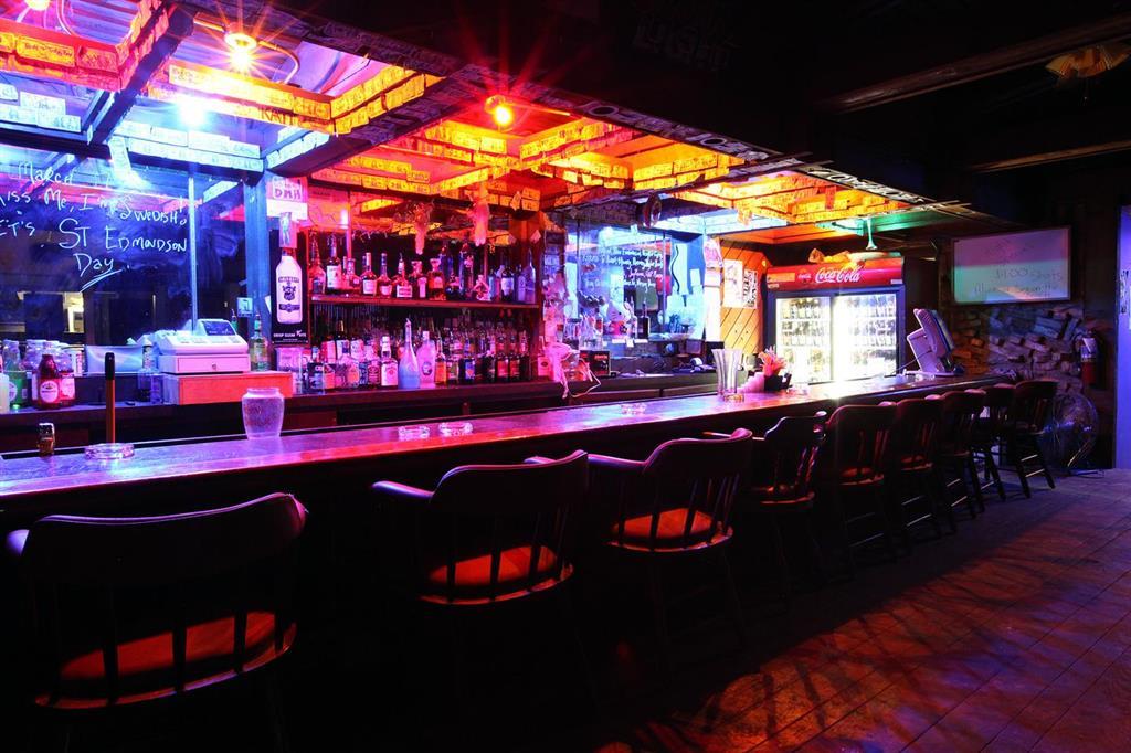 Spanish Trace Inn เอเธนส์ ร้านอาหาร รูปภาพ